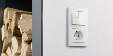 JUNG KNX Taster F 10 bei Linzmeier e.K. in Aub